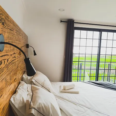 בית נופש Laura's Al *