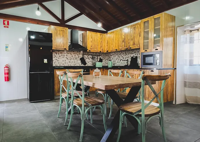 Laura's Al בית נופש